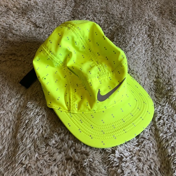 volt nike hat